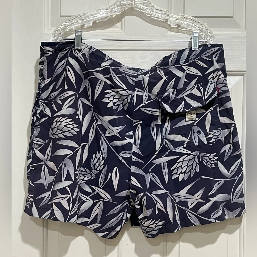Tommy Bahama casual navy